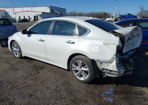 2015 Nissan Altima 2.5 Sl from USA, damaged, VIN 1N4AL3AP8FN347117